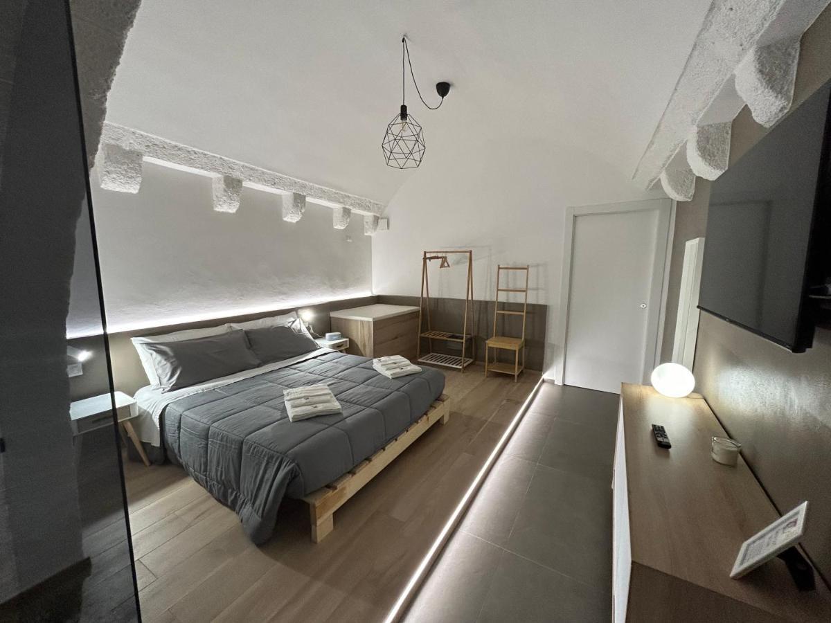 Archome Luxury Apartment บรินดิซิ ภายนอก รูปภาพ