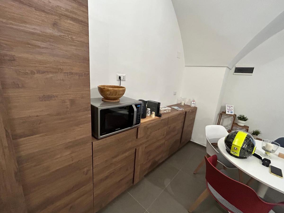 Archome Luxury Apartment บรินดิซิ ภายนอก รูปภาพ