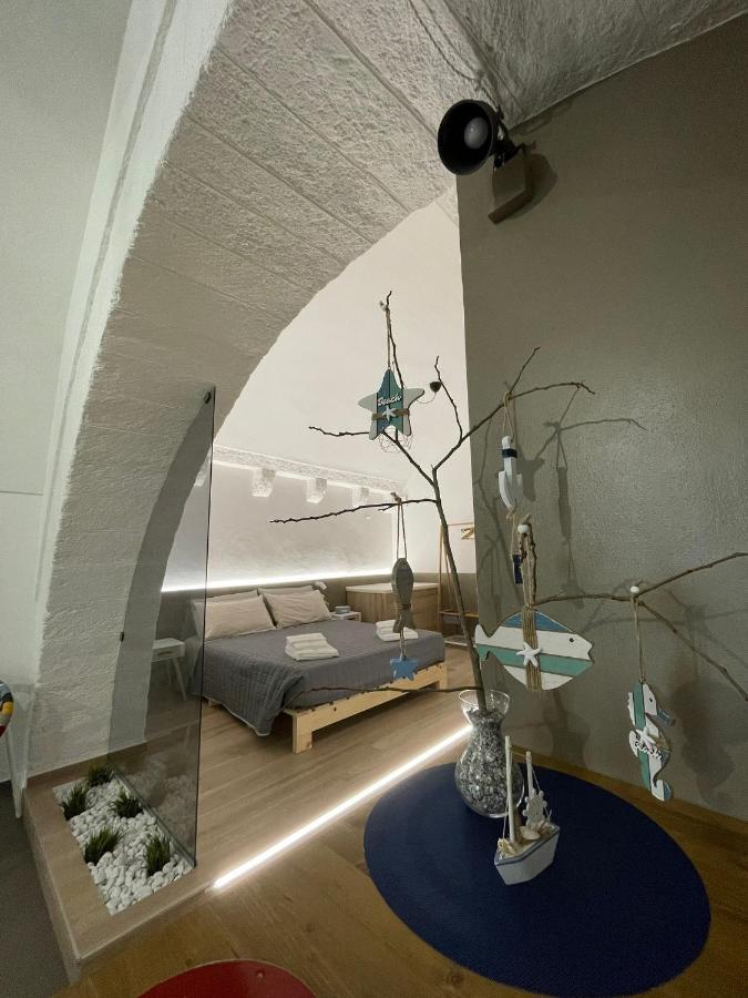 Archome Luxury Apartment บรินดิซิ ภายนอก รูปภาพ