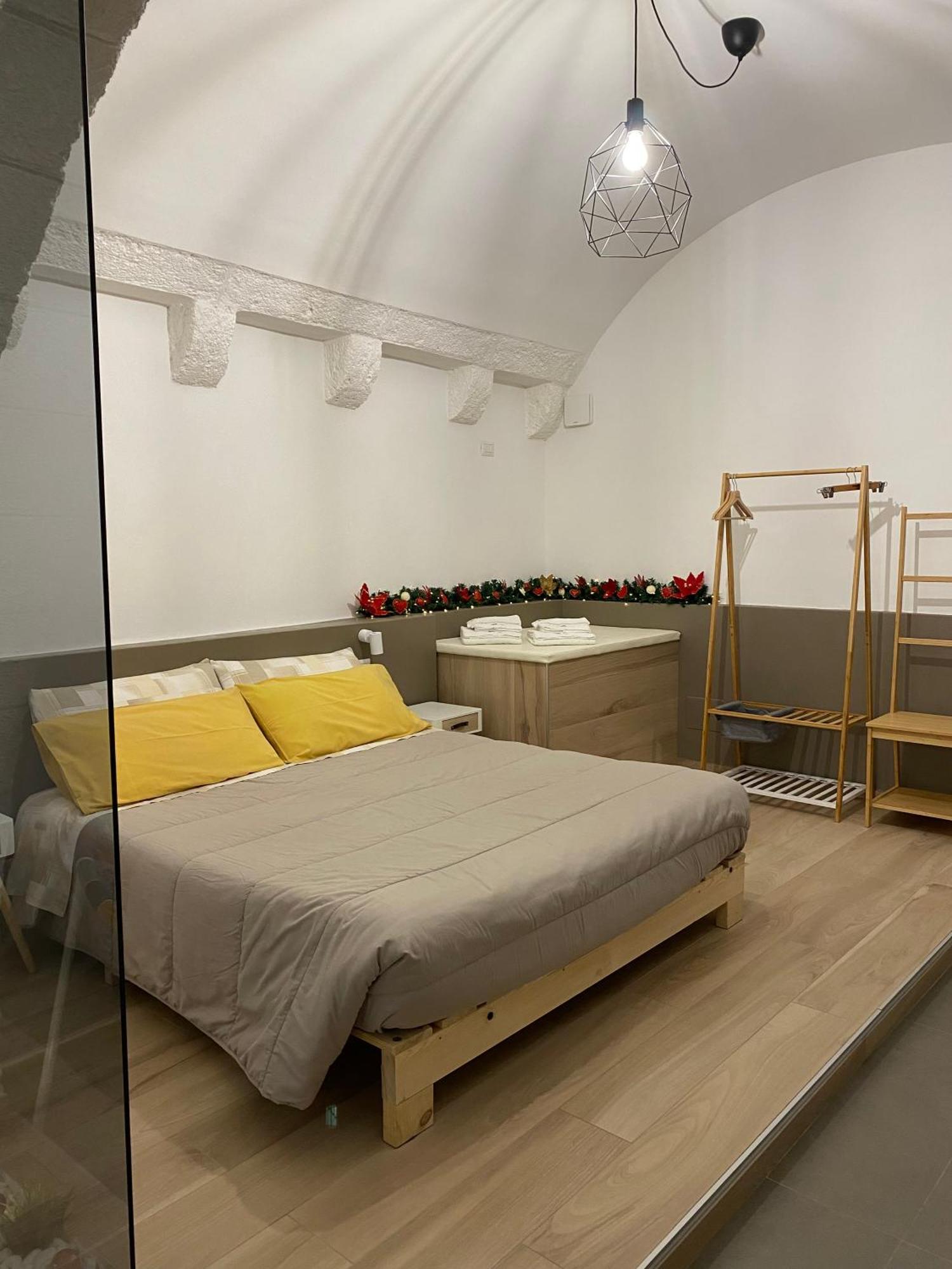Archome Luxury Apartment บรินดิซิ ภายนอก รูปภาพ