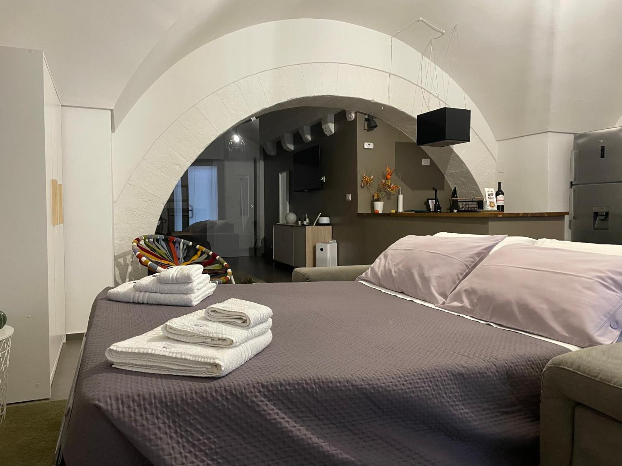 Archome Luxury Apartment บรินดิซิ ภายนอก รูปภาพ