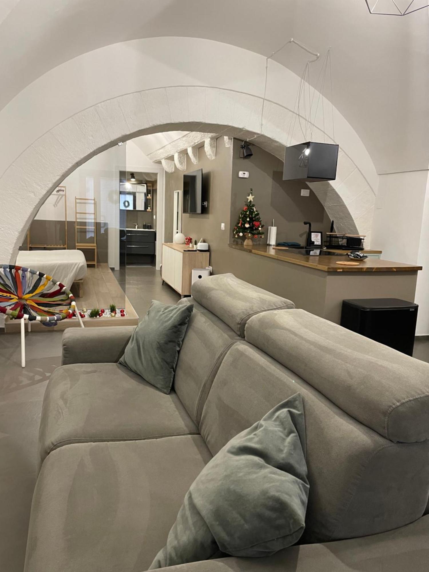 Archome Luxury Apartment บรินดิซิ ภายนอก รูปภาพ